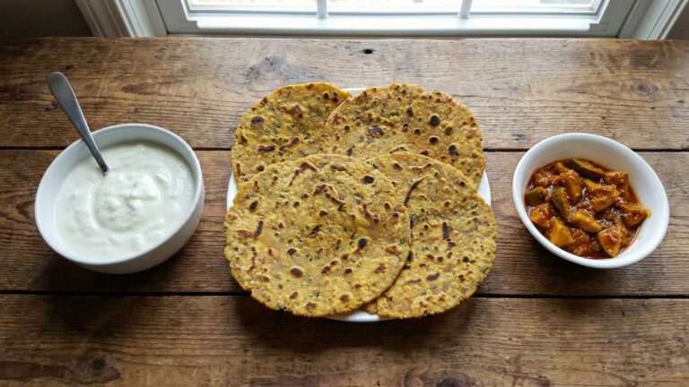 Gujarati Thepla Recipe 8 Easy Gujarati thepla recipe